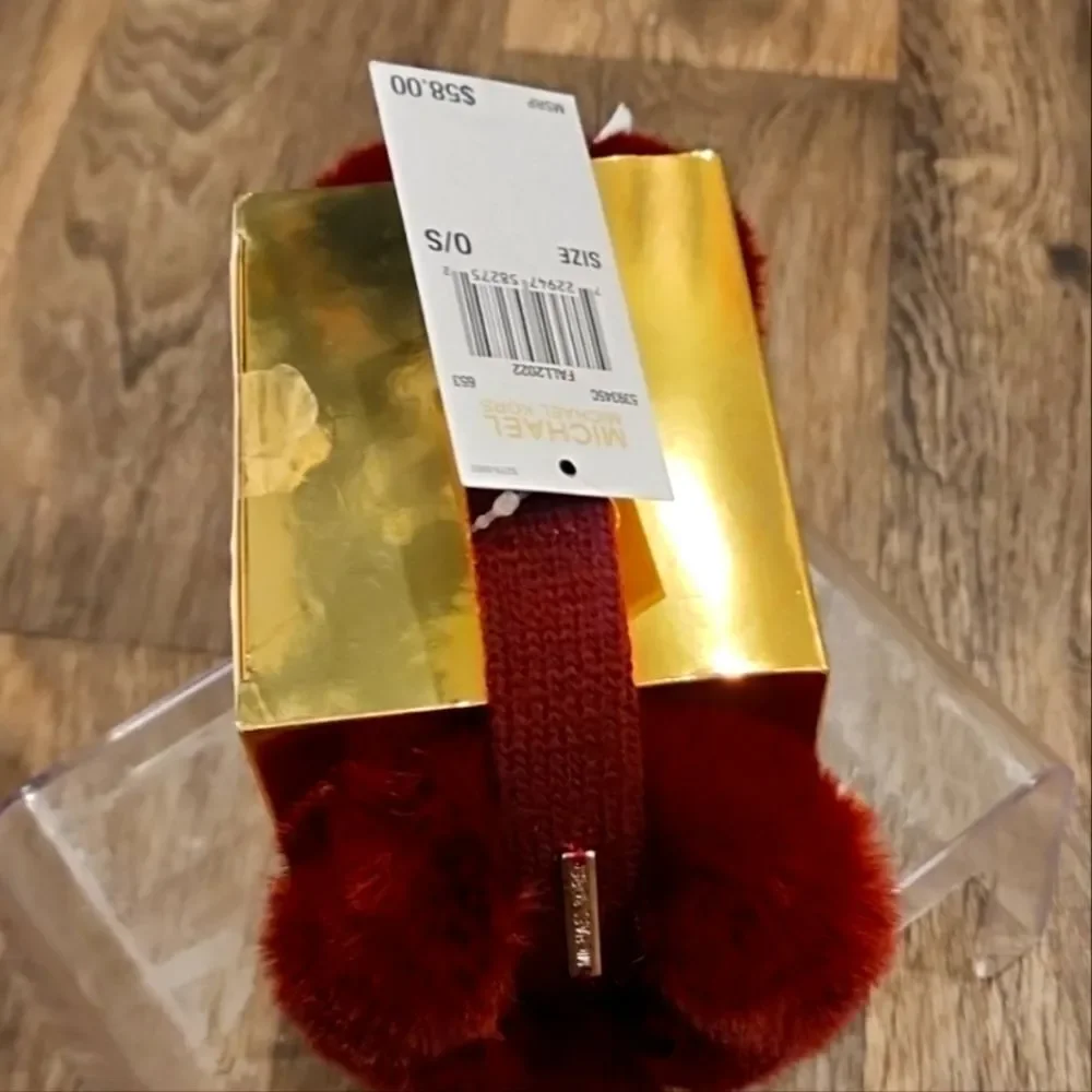Michael Kors‎ Name Plate Earmuffs- Burgandy